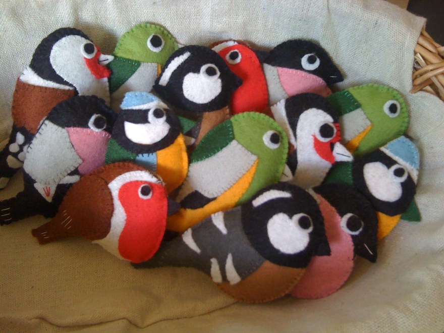 Felt garden birds