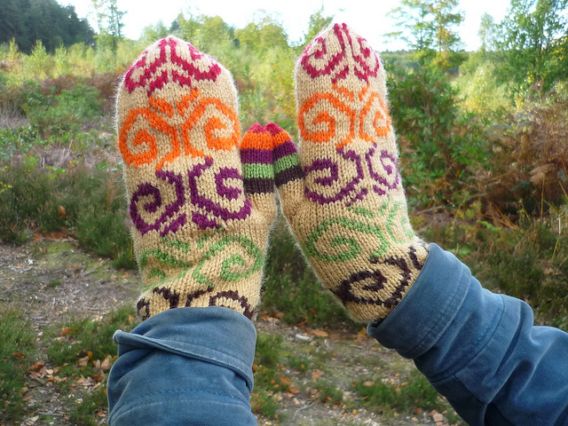 5090638330_b680379fea_z